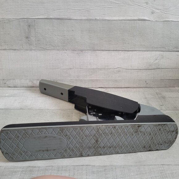 Swingline High-Capacity Heavy Duty Stapler 160 Sheet Capacity - Picture 6 of 6